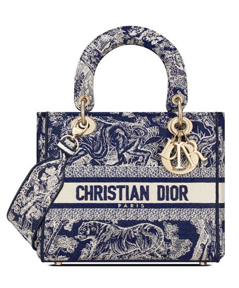 dior lady d-lite handbag|Lady Dior handbag medium.